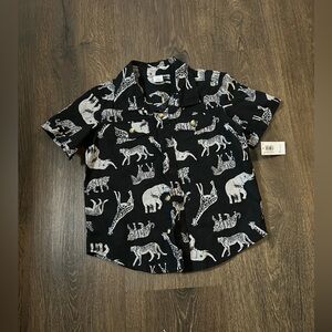 Toddler Boy Oldnavy Button Up Short Sleeve Shirt- size 3t